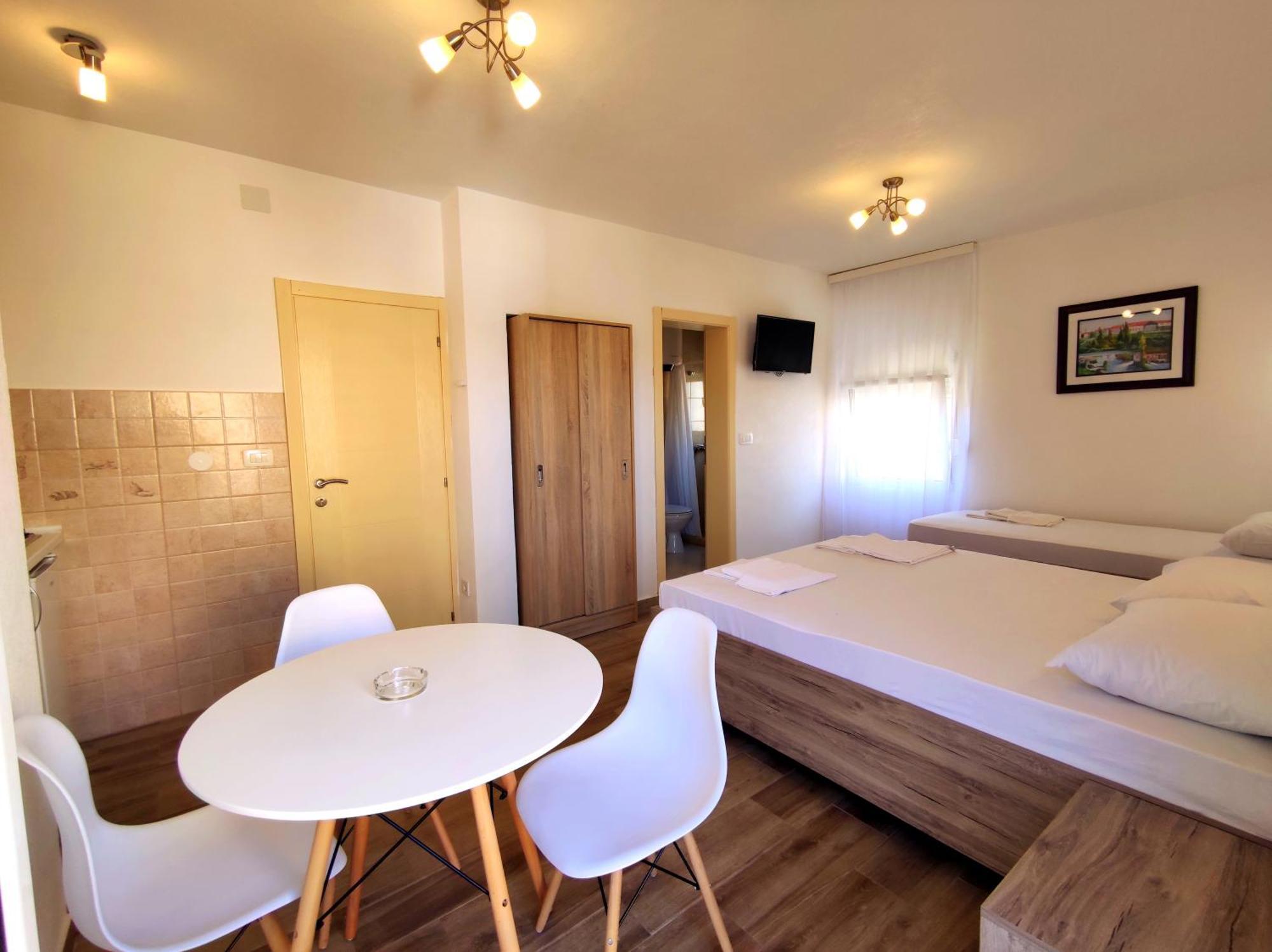 Apartments Sole Mar Sutomore Rum bild